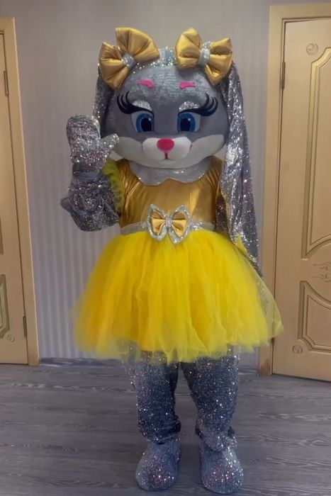 Аниматоры Куе́н Микки Тедди сотилади