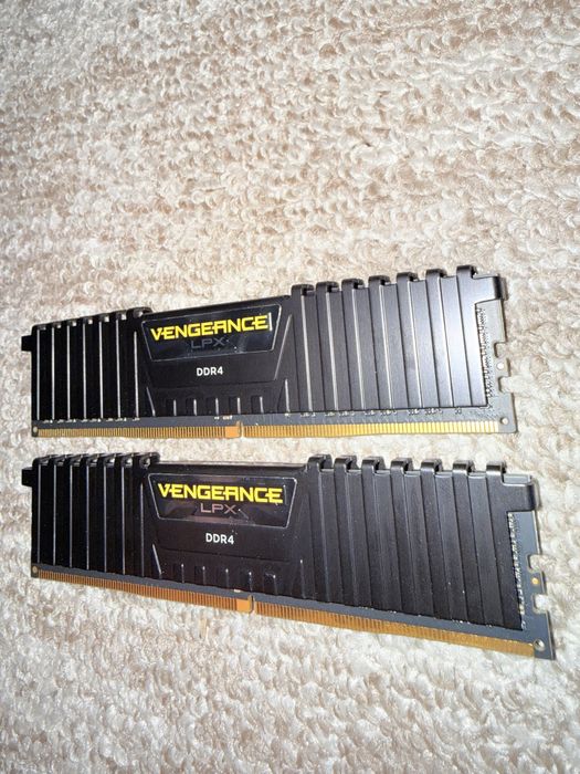 KIT Corsair VENGEANCE LPX 16GB (2×8GB) DDR4 2666MHz CL16