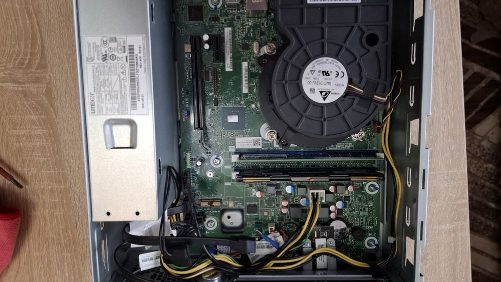 Lenovo V50 SFF PC Core i5 10500 16GB 256GB SSD