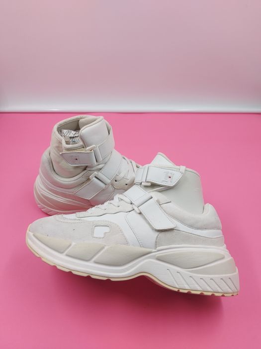 Tommy Hilfiger номер 43 Оригинални сникърси