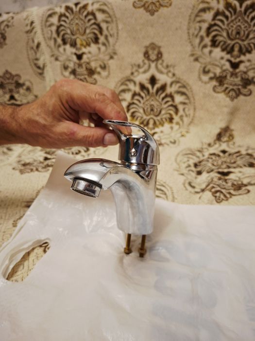 Продам смесители