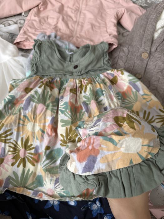 Пакет вещей на девочку, в отличн. состоянии