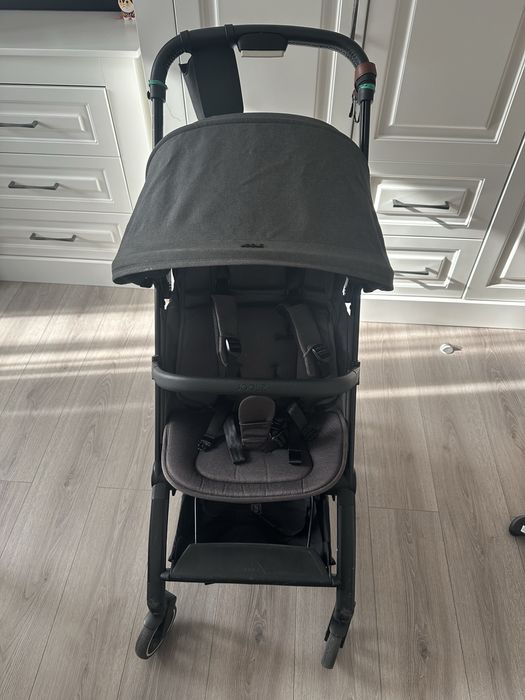 Carucior Joolz Aer+, potrivit pentru cabina avion