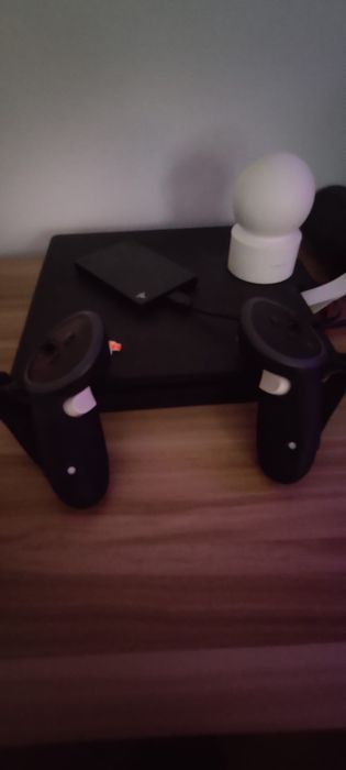 Vând VR Oculus Quest 3s 128Gb