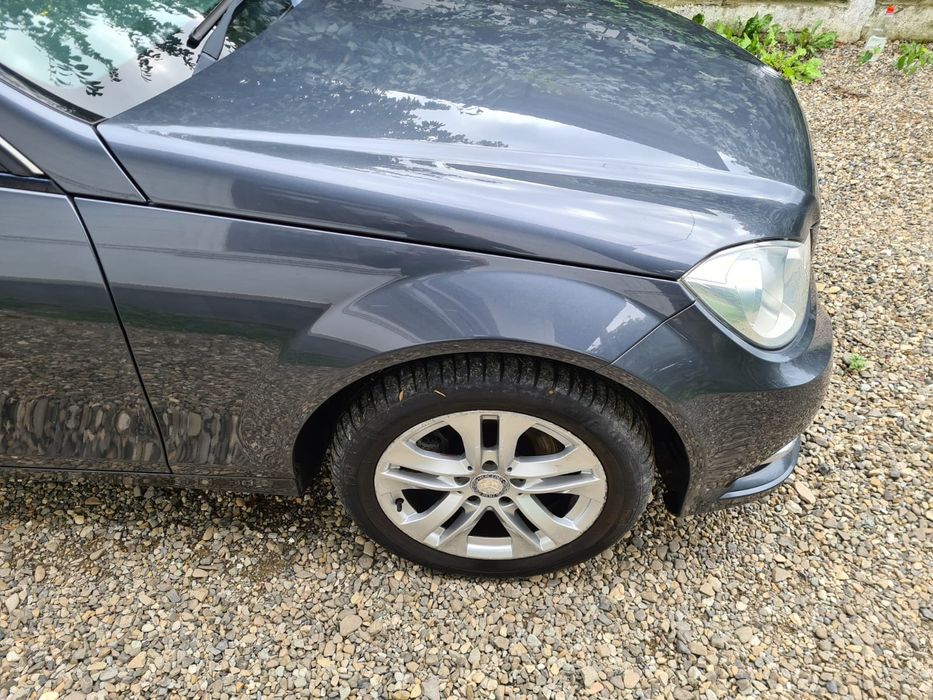 Dezmembrez piese Mercedes C class w204 S204 2.2 cdi facelift automat