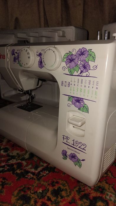 Тикув машинкаси сотилади.Енги Бир ой ишлатилган.Холати идеал.