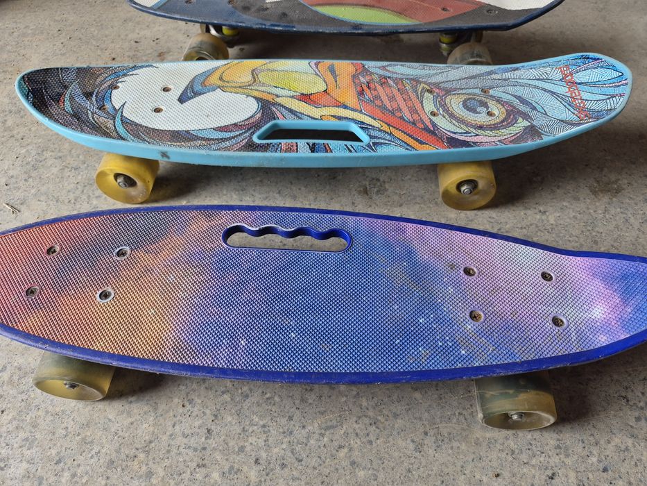 Продам скейты 3шт.