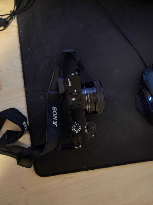 Body SONY ILCE-Alpha6000 9134 de cadre + obiectiv kit