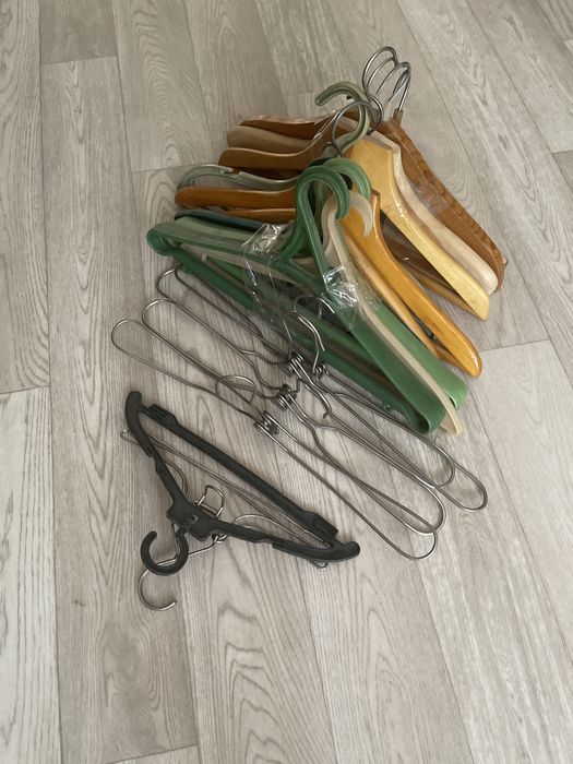 Вешалка напольная железная