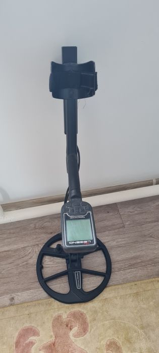 Продам металлоискатель  Нокта Легенд