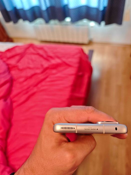 Xiaomi 12 лилав, 5G, 256GB, 8GB RAM, 3.00 GHz, Android 15