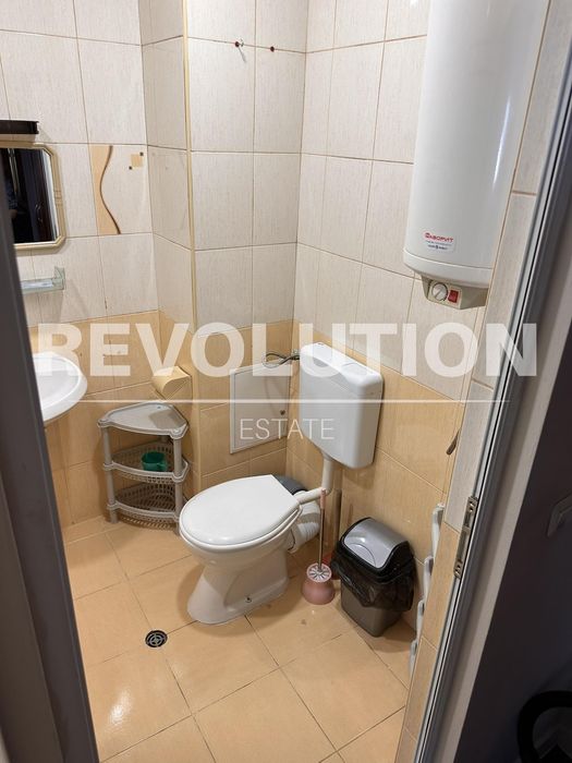 Дава се под наем Четиристаен апартамент в Варна, Колхозен пазар - 100 кв.м за 450 € - Снимка #9