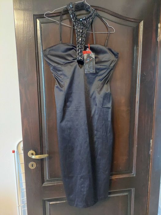 Официална черна дамска рокля