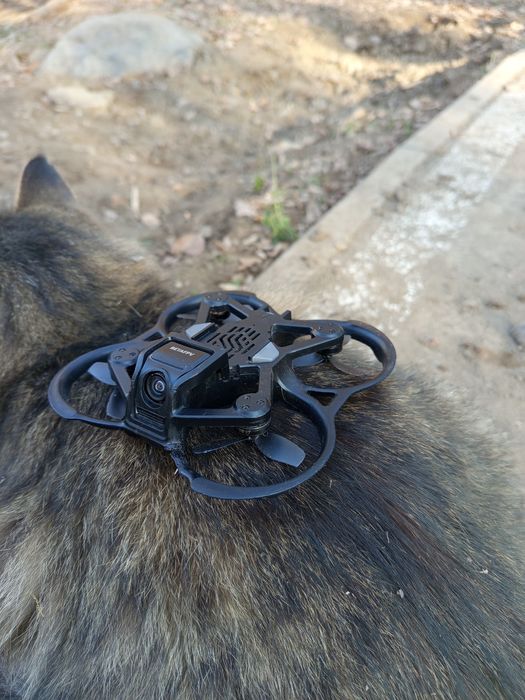 FPV дрон aquila 16 на запчасти