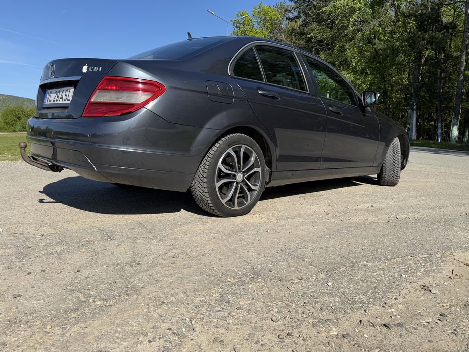 Vand Mercedes c 200