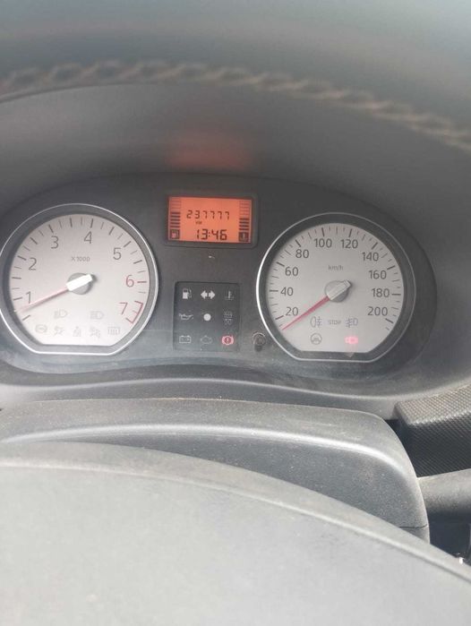 De vânzare Sandero, 1,4 mpi + gpl, 1650 euro negociabil