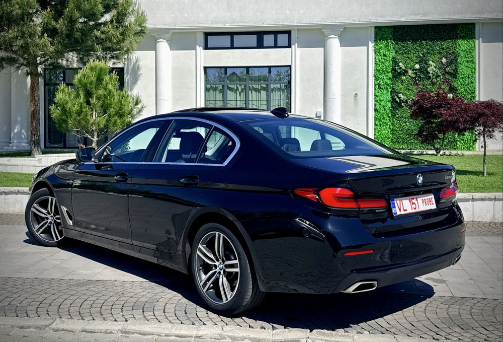 BMW 520d Facelift Fab 2022 ! Garantie 12 Luni ! Finantare !