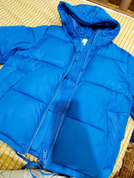 Куртка тёплая продам