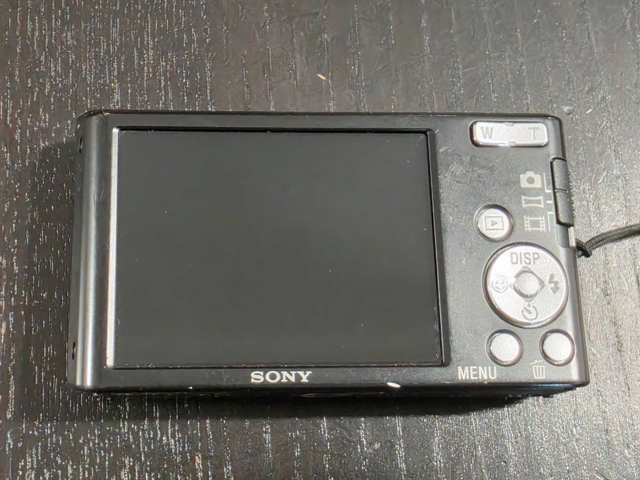 Aparat foto digital compact Sony DSC W830 20.1MP 8xZoom