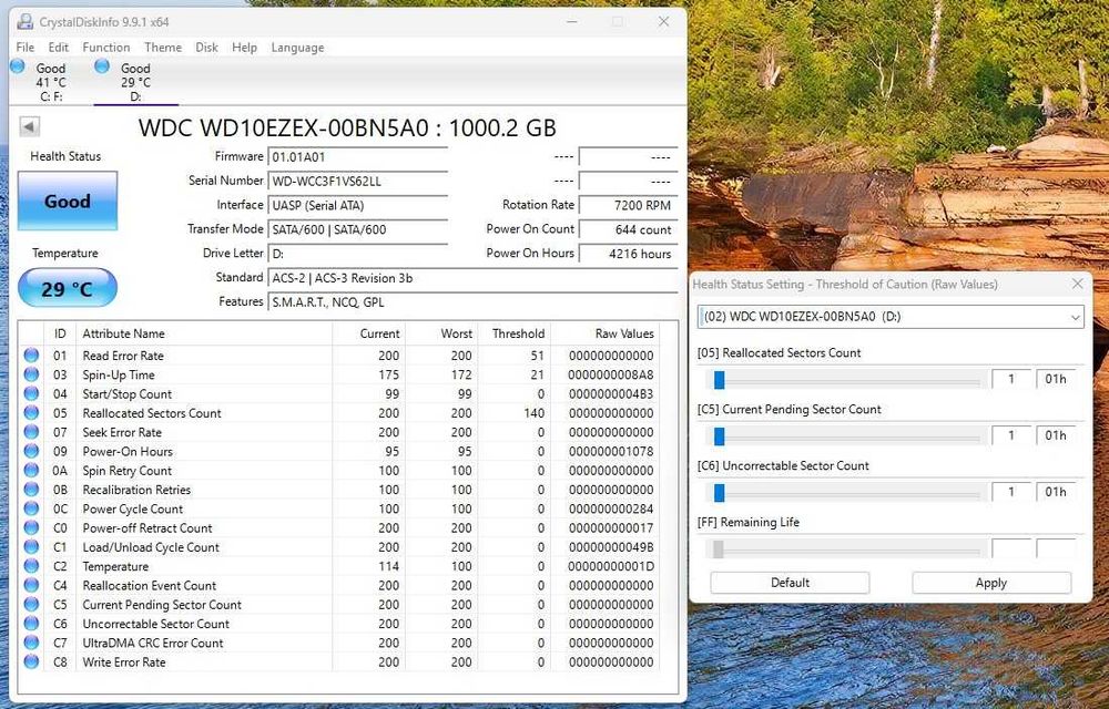 Vand HDD Western Digital Blue 1TB (WD10EZEX), 7200 RPM, SATA III, 64MB Cache cu DOAR 4216 ore de functionare!