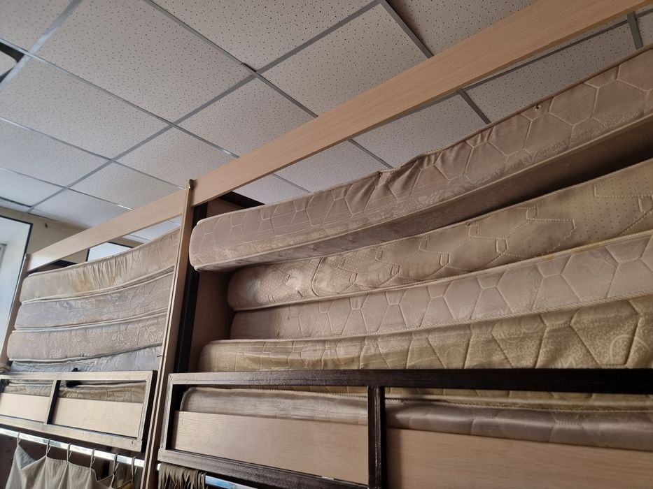 Матрасы много по 2000