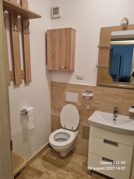 Ap DE LUX 2 cam în Newton City - Persoana Fizica