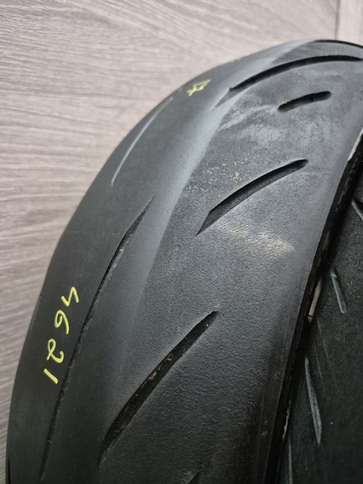 Set anvelope moto 120 70 17 cu 180 55 17 Bridgestone S22 dot 21 si 22