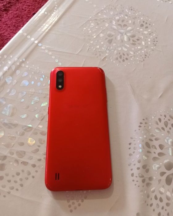 Продам Samsung A01