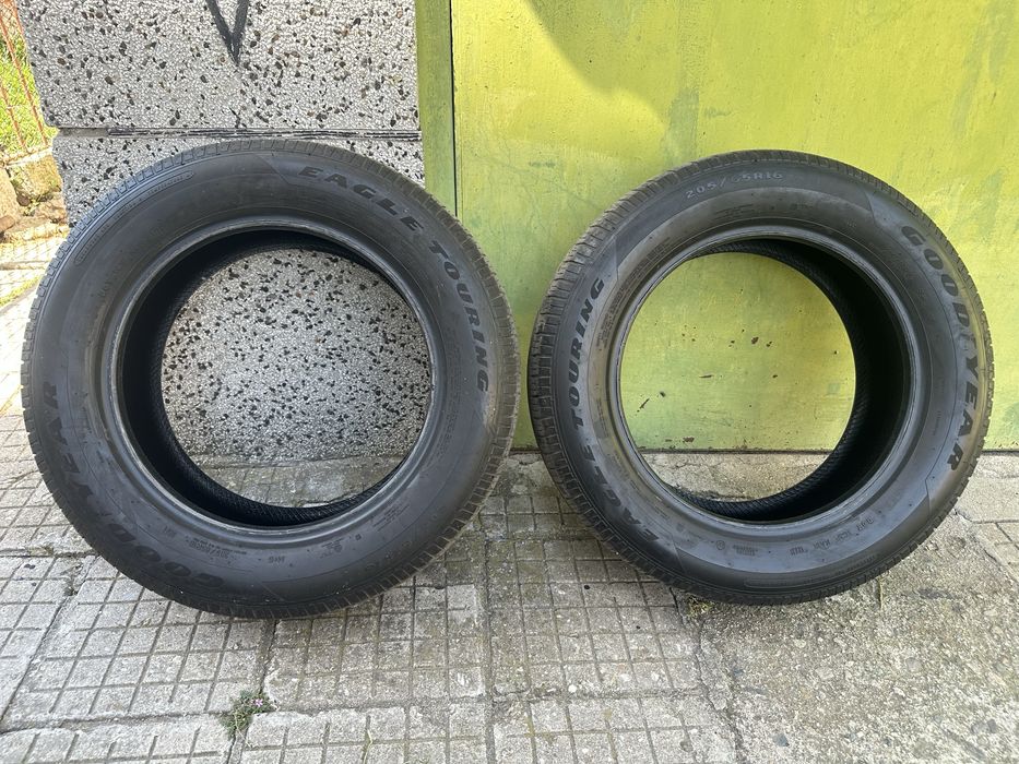 205/65 16 Goodyear  DOT 2023