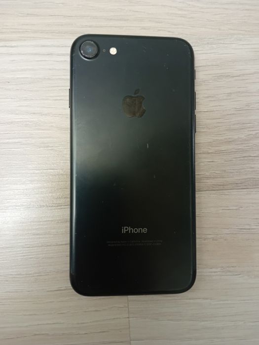 iPhone 7 128 Холати яхши