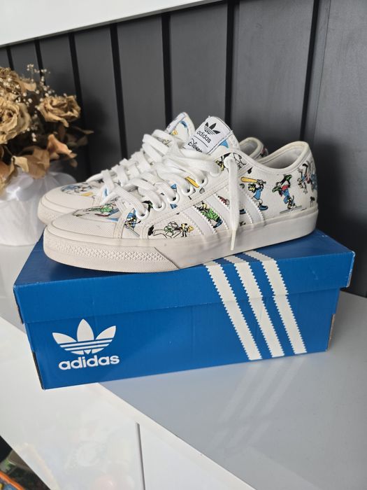 Tenisi Adidas Disney Nizza marimea 43 1/3