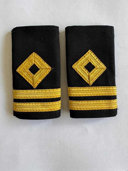 Пагони Морски Офицери