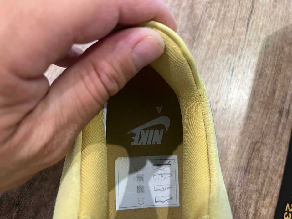 ОРИГИНАЛНИ *** Nike Air Force 1 Sage Low Club Gold