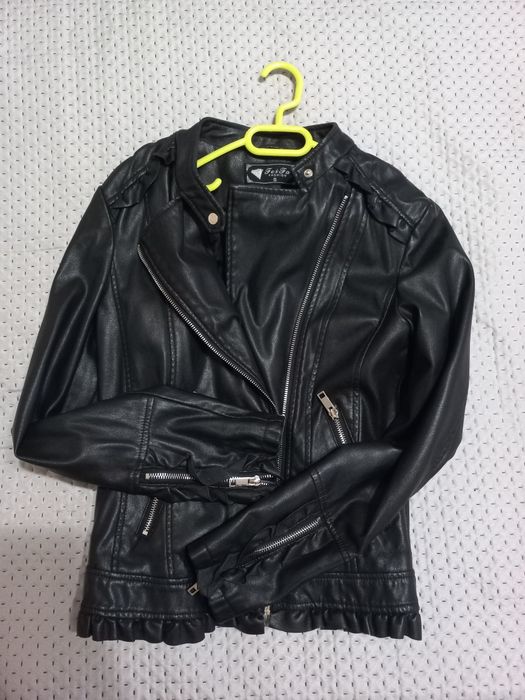 Якета! Размер С!