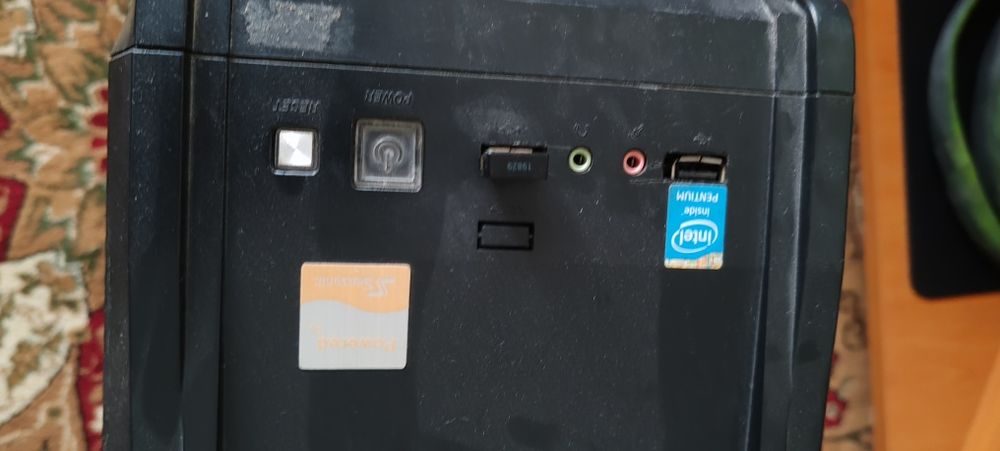 PC Complet Intel i5 | Placă Video 2GB | 6GB RAM | SSD 240GB | Windows 10