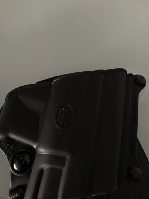 Кобур за пистолет Глок G 19