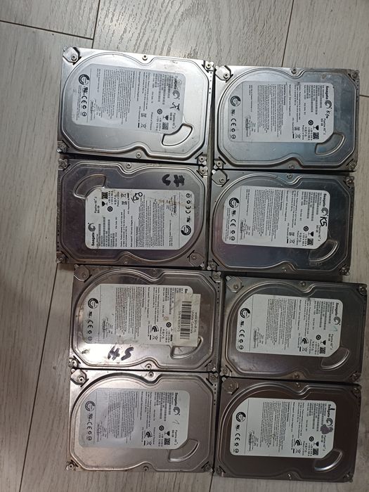 Vând hard-disk  Seagate 500Gb