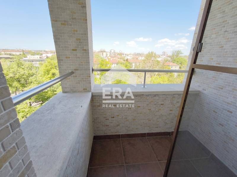 Дава се под наем Тристаен апартамент в Хасково, Център - 110 кв.м за 612 € - Снимка #6