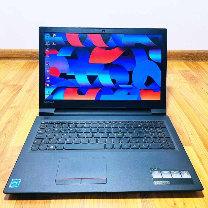 Laptop Lenovo V110, SSD, Win 11, 15.6” Slim, Livrare GRATUITA