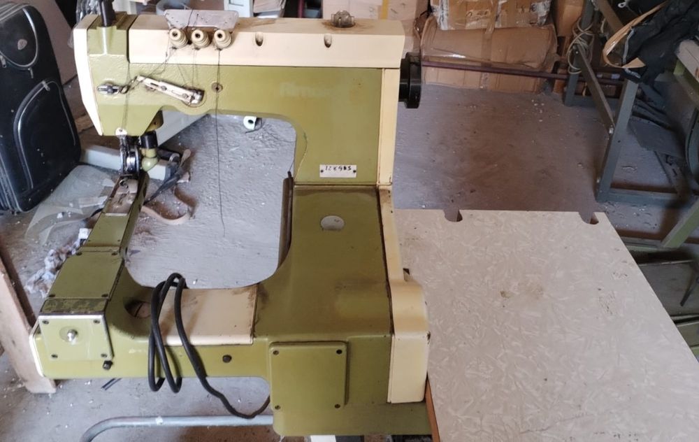 Mașini de cusut  speciale