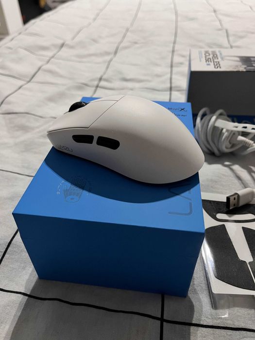 Гейминг мишка Lamzu - MAYA X 8K, оптична, безжична, бяла