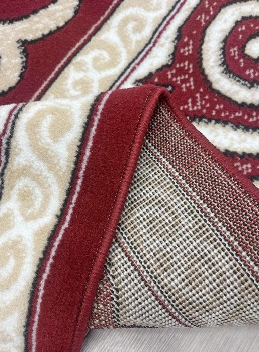 Продам ковёр,почти новый.Стильный ,красивый, яркий.