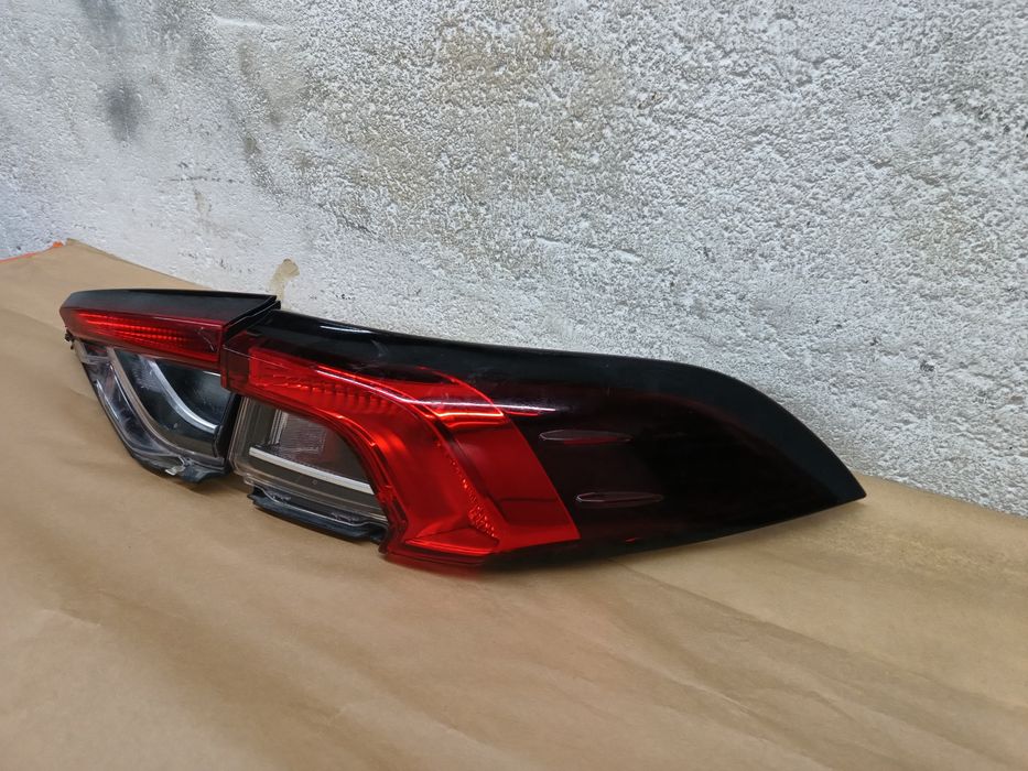 Lampa stop led aripa haion dreapta spate Toyota corolla e210 berlina 2
