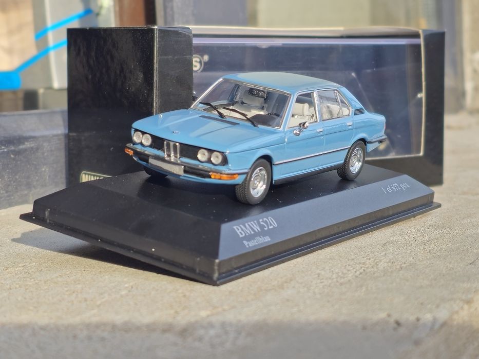Масштабная модель bmw 520 e12 1:43