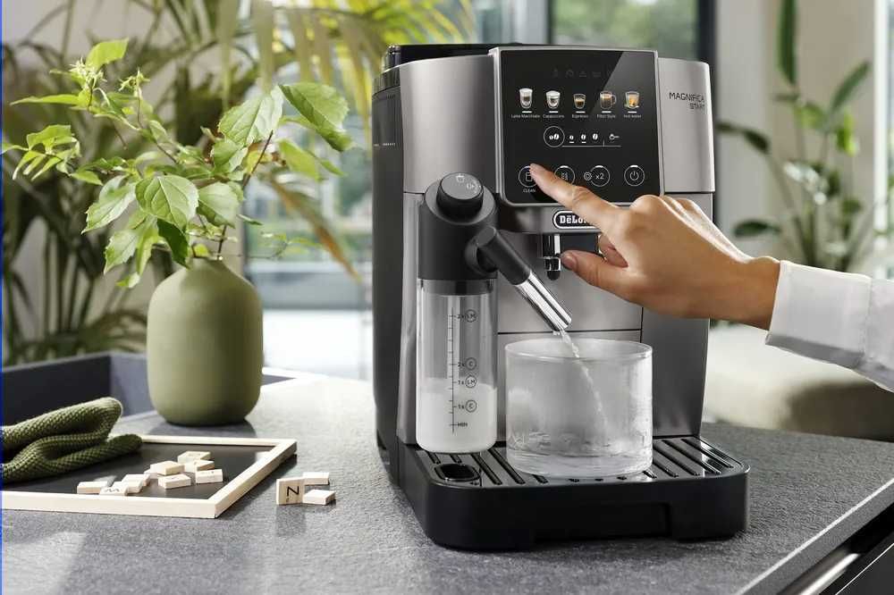 Kофемашина DeLonghi ECAM220.91.TB Magnifica Start