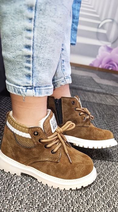 Ботинки на мальчика коричневого цвета