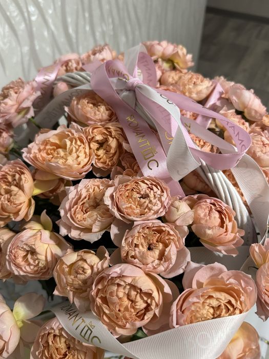 Букет Romantic. С корзиной