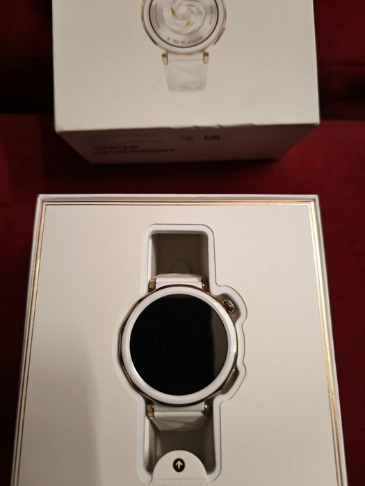 Часовник HUAWEI GT 5 PRO 42 ММ