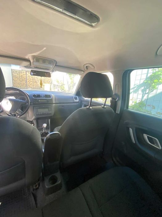 Masina Skoda Fabia 2