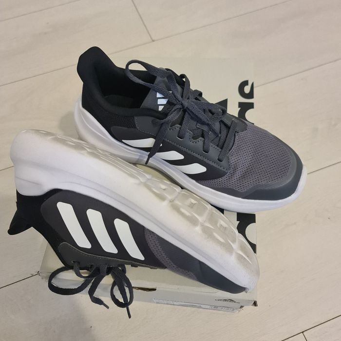 Adidasi Adidas 38,5